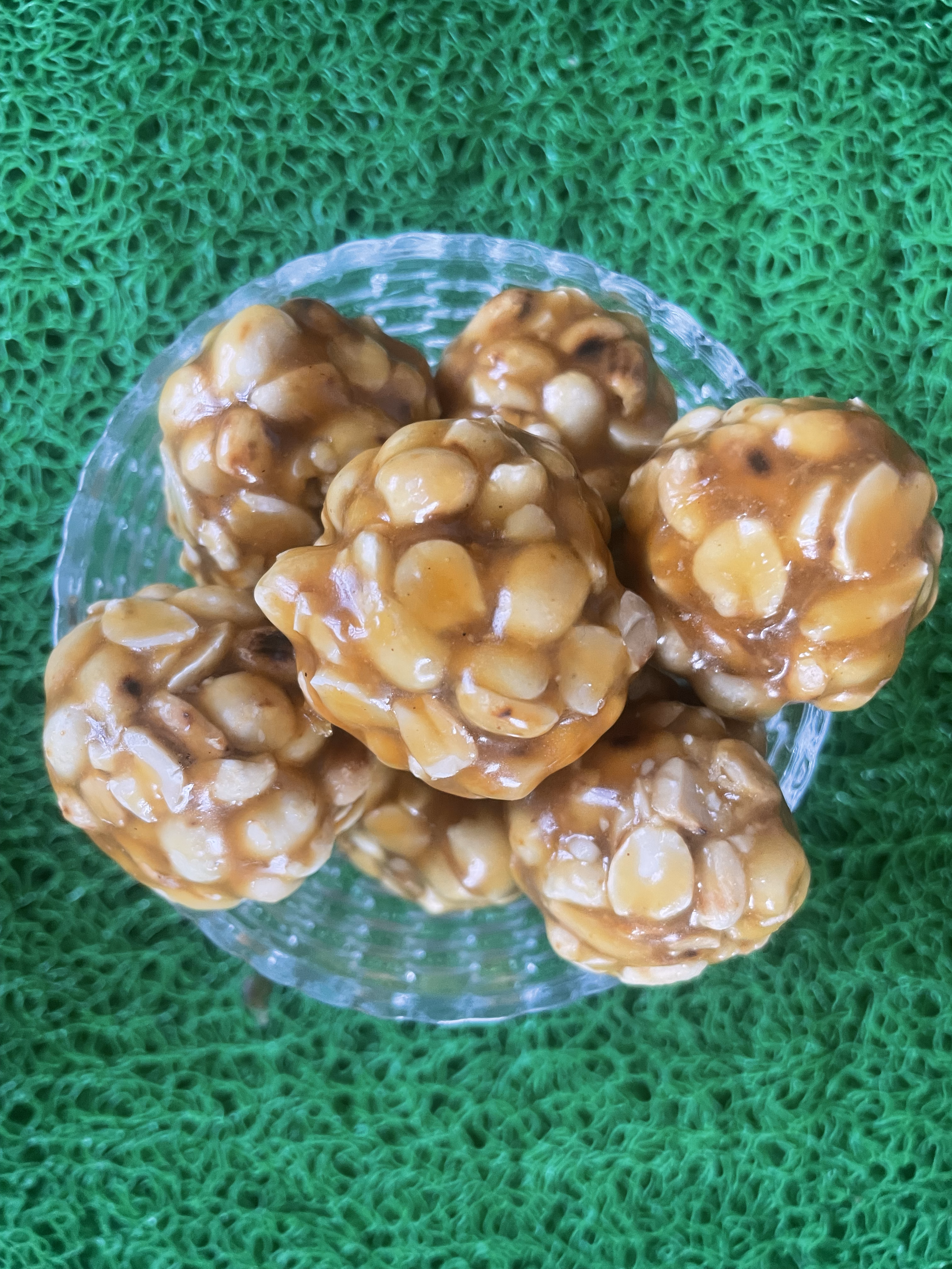 Palli Undalu (Chikki)